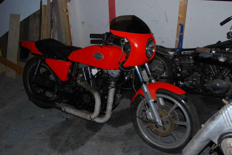 Illustration for article titled For $5,995, Would You Go Hog Wild For This 1977 Harley Davidson XLCR?